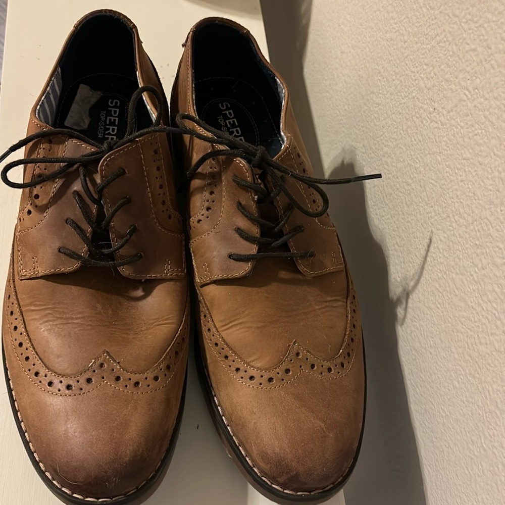 Sperry  men’s wingtip topsides sz 9.5 leather